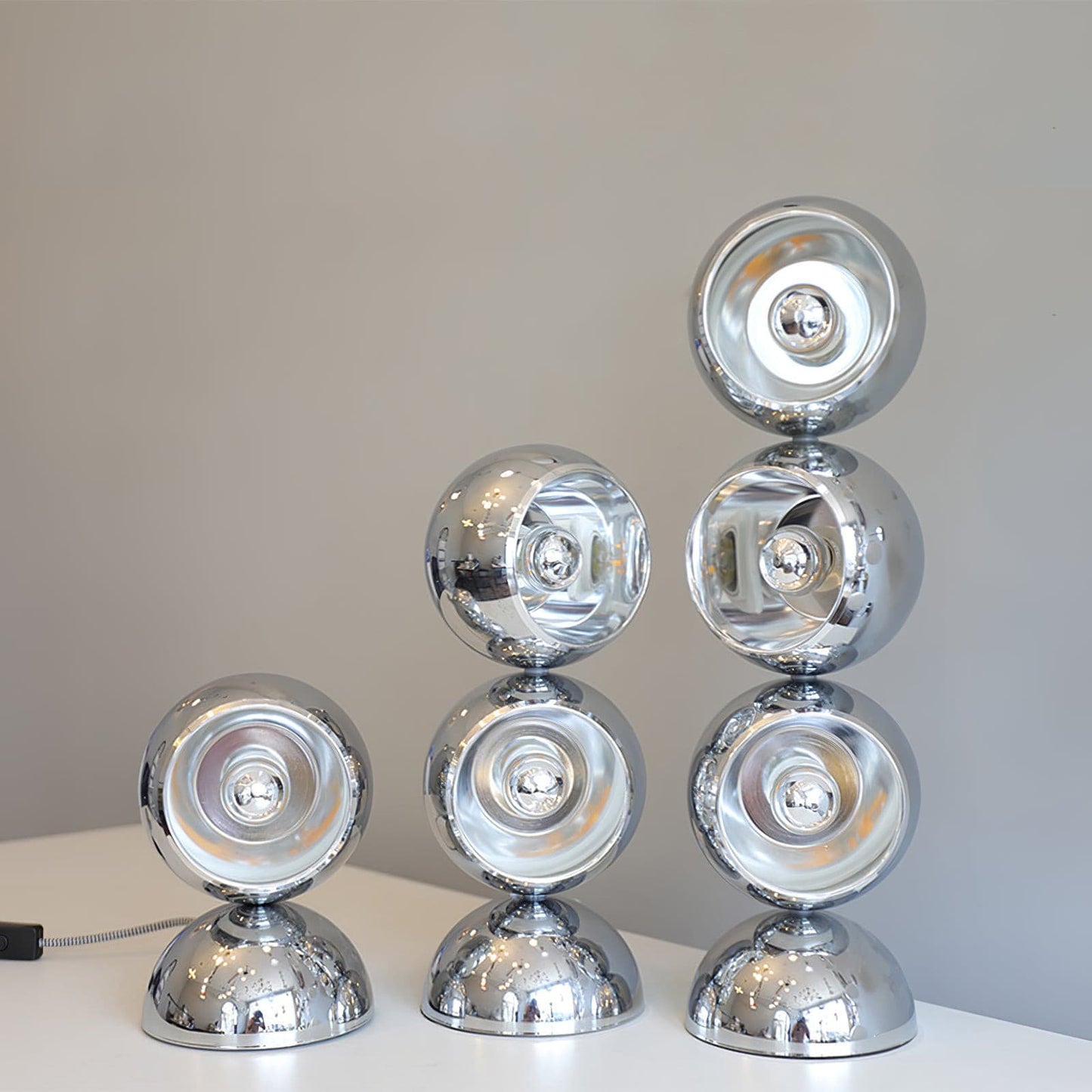 LuxeMickey - Table Lamp with Charismatic Style and Subtle Lighting