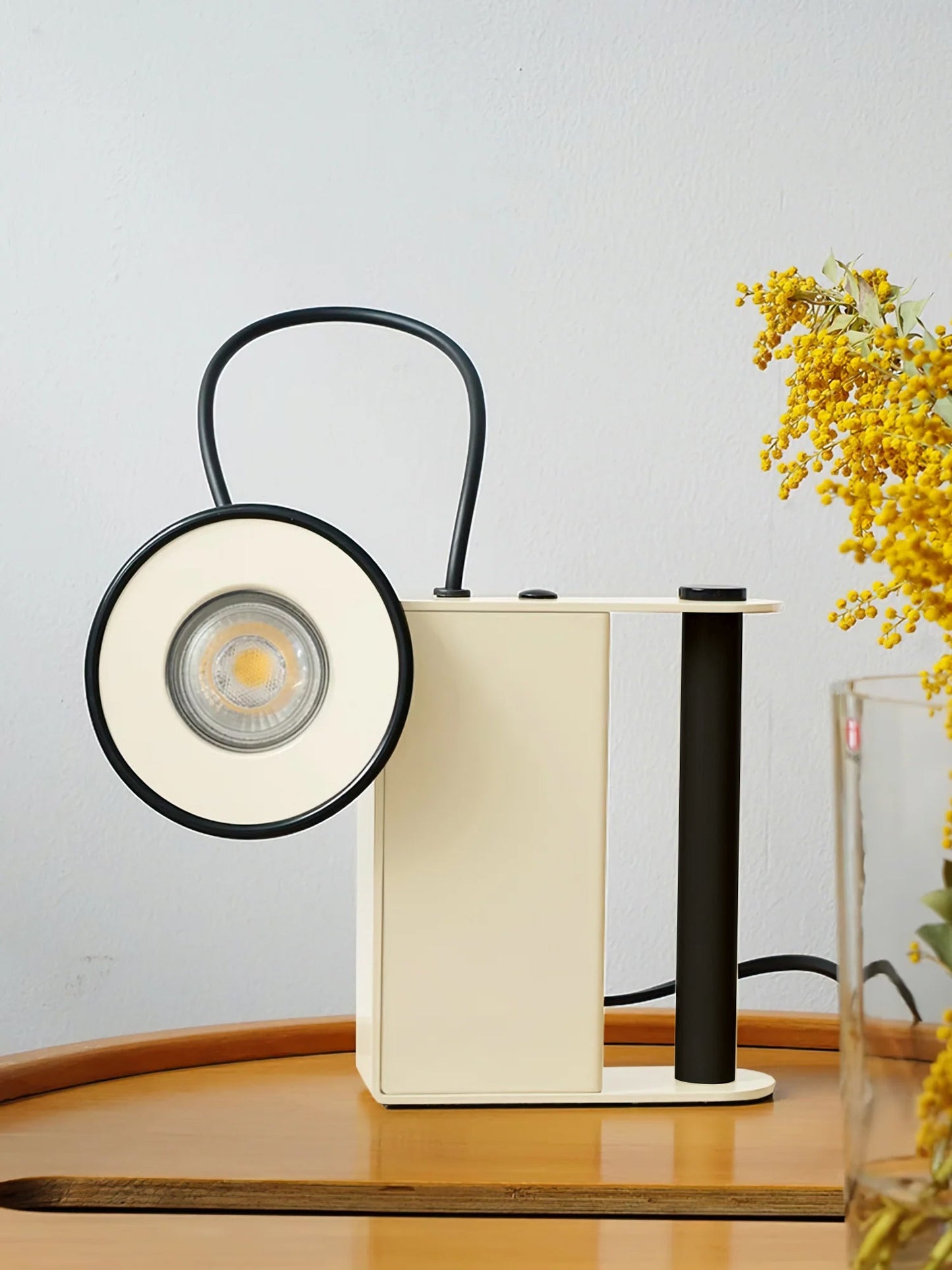MiniLume - Slank LED bordlampe med magnetisk lyshoved