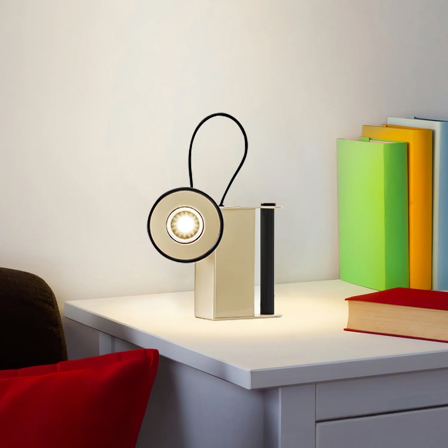 MiniLume - Slank LED bordlampe med magnetisk lyshoved