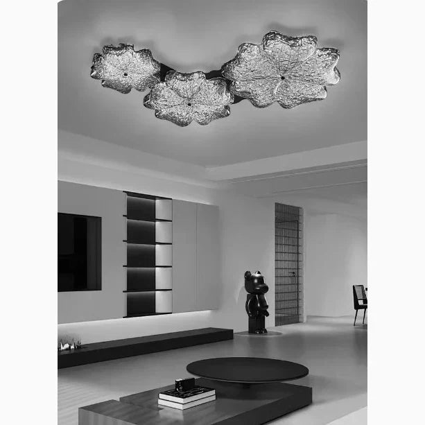 VerdantGlow - Nordisk LED-lysekrone formet som et blad til elegante rum