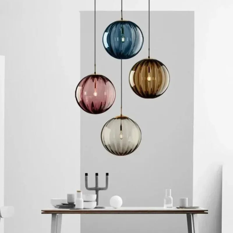 GlowEdge - Minimalistisk LED taklampe