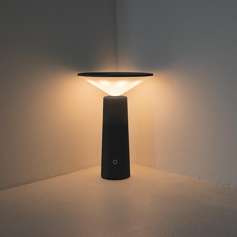 LumenFlex - LED Bordlampe med Dæmpbare Muligheder