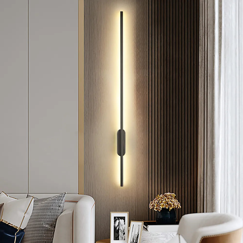 SofaGlow - Moderne væglampe i sort og guld
