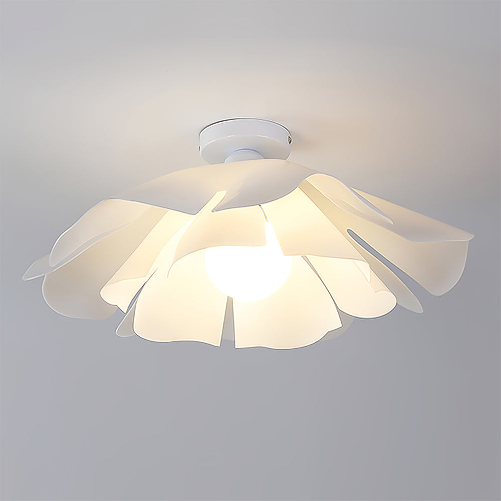 BloomGlow - Ceiling Lamp with Night Flowers and Warm Glow