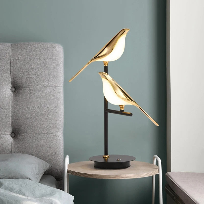WingLight | LED-Tischlampe im Vogelstil