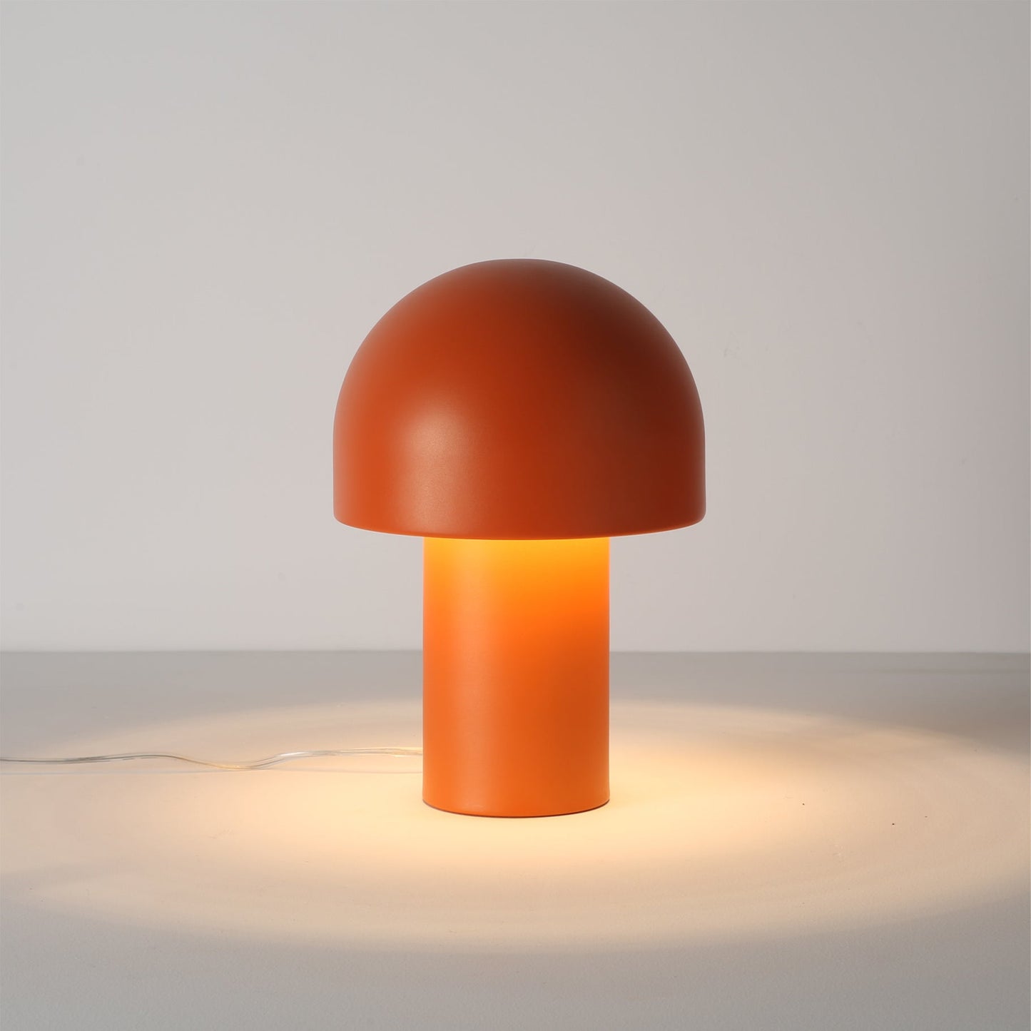 LeeryGlow - Elegant Table Lamp with Soft LED Lighting