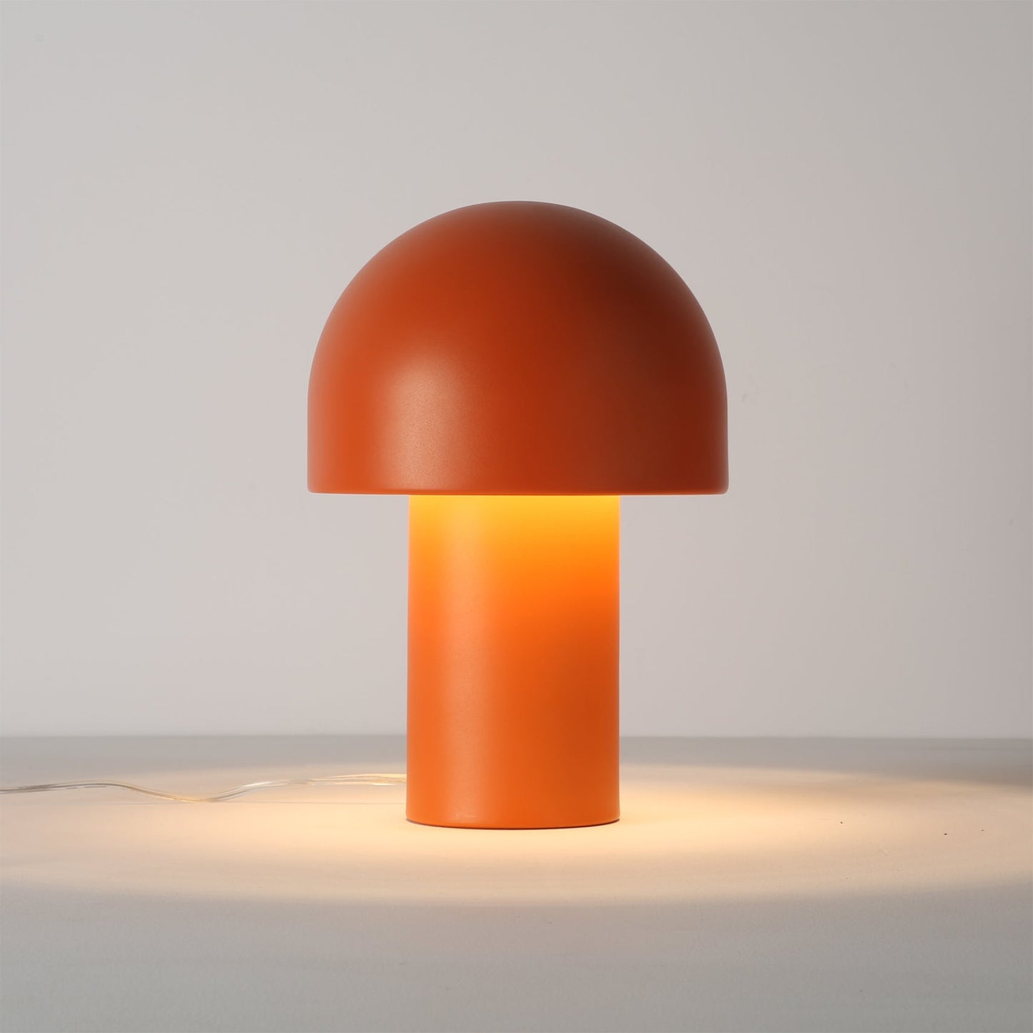 LeeryGlow - Elegant Table Lamp with Soft LED Lighting