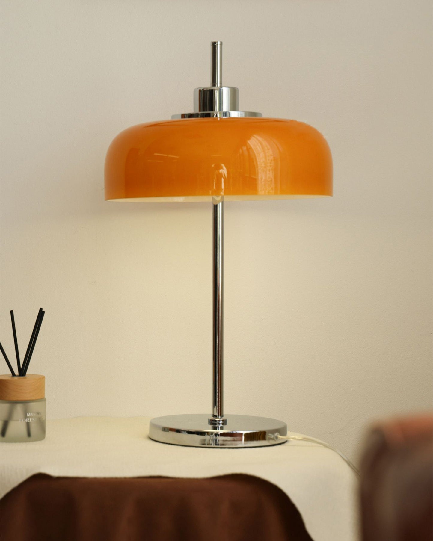 VibrantAura - Lampe de table LED moderne au design rétro
