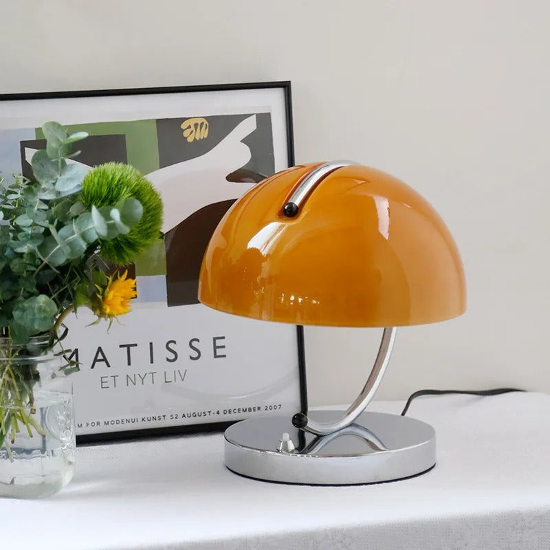 NordicAura - Bordlampe i Gdansk Design