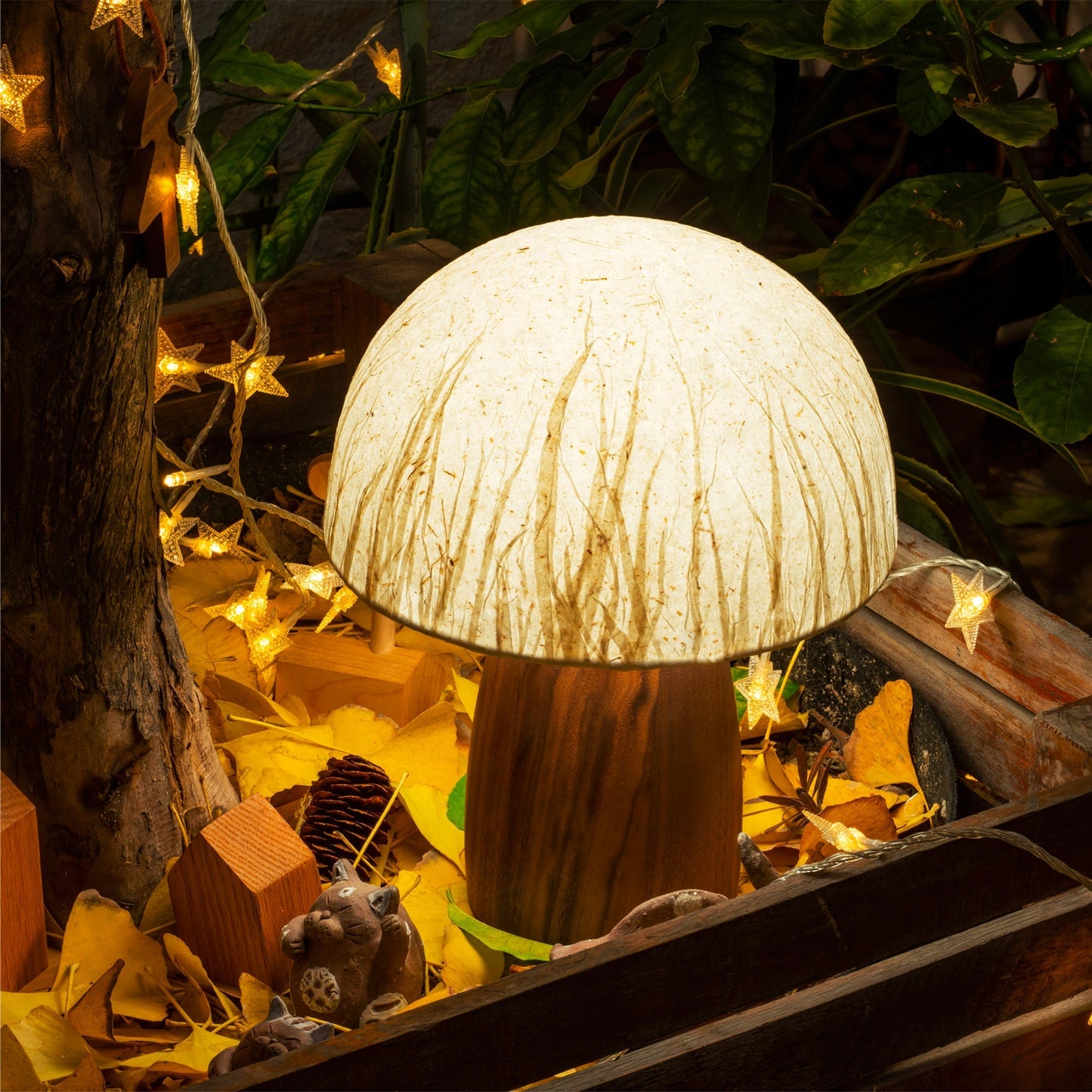 Light Mushroom - Table Lamp in Playful Mushroom Shape with Warm Light