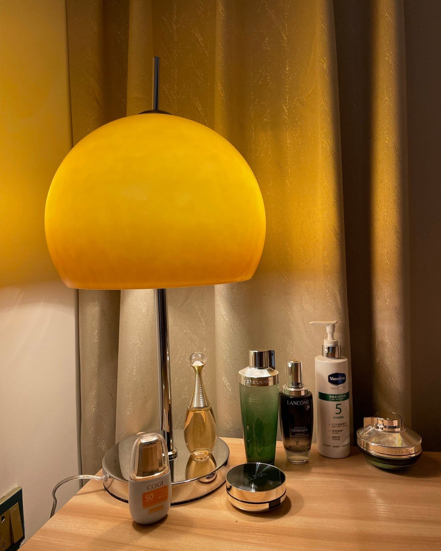 EarthyMushroom - Bordlampe