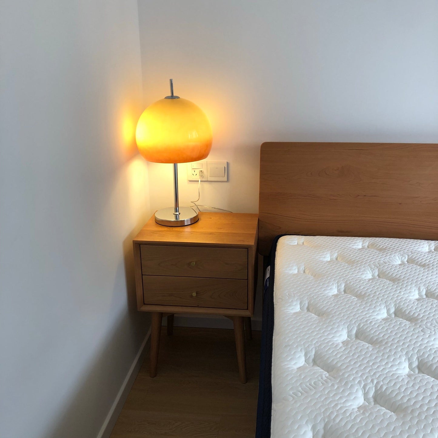 EarthyMushroom - Bordlampe
