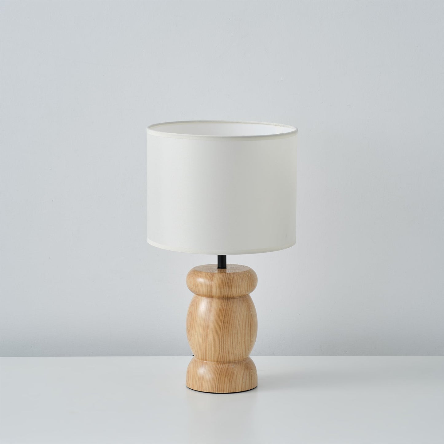 WoodPebble - Lampe de table avec base en bois en forme de pierre et lumière chaude
