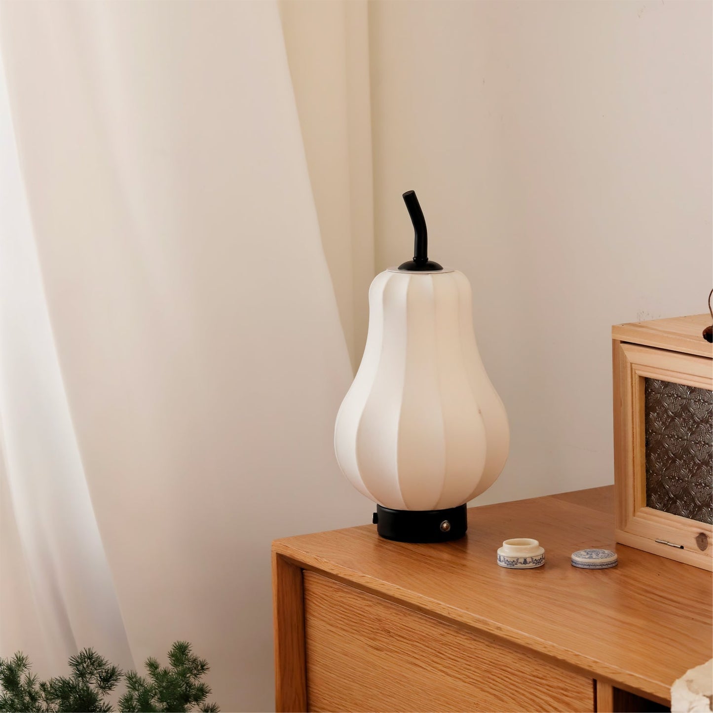 LichtPeer - Table Lamp with Rechargeable Battery and Creative Design