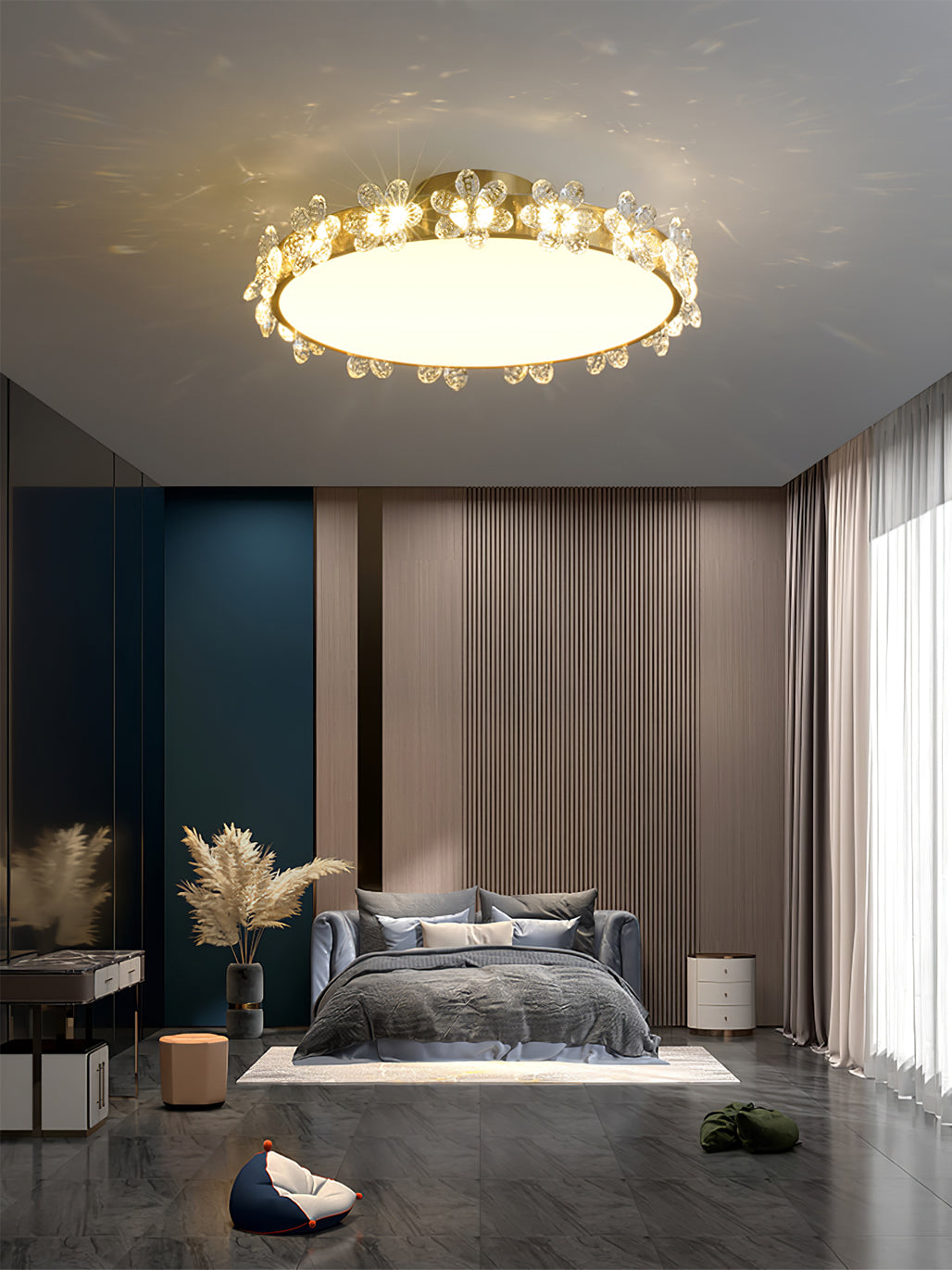 LuxePetal - Ceiling Light with Crystal Petals and Subtle Lighting