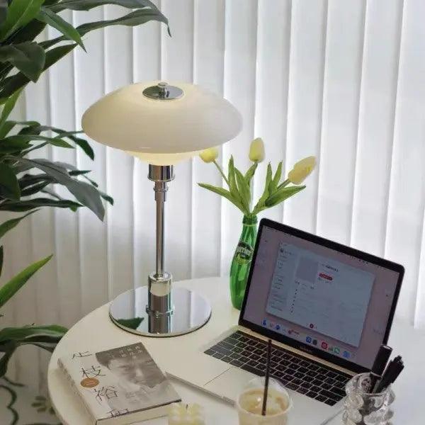 DiskLume - Metal Bordlampe med Lavt Design