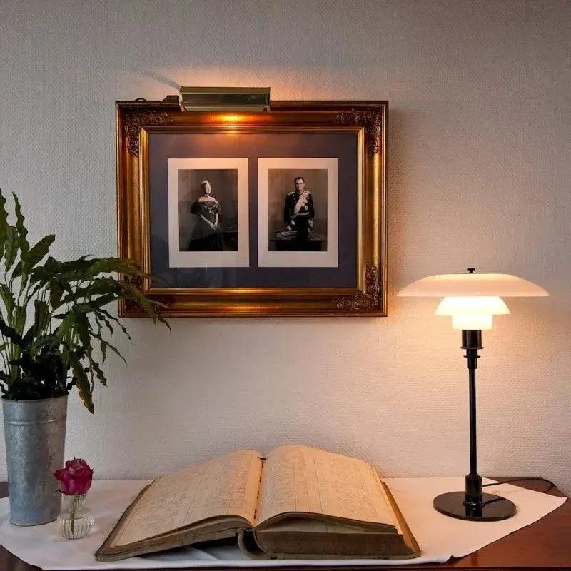 DiskLume - Metal Bordlampe med Lavt Design