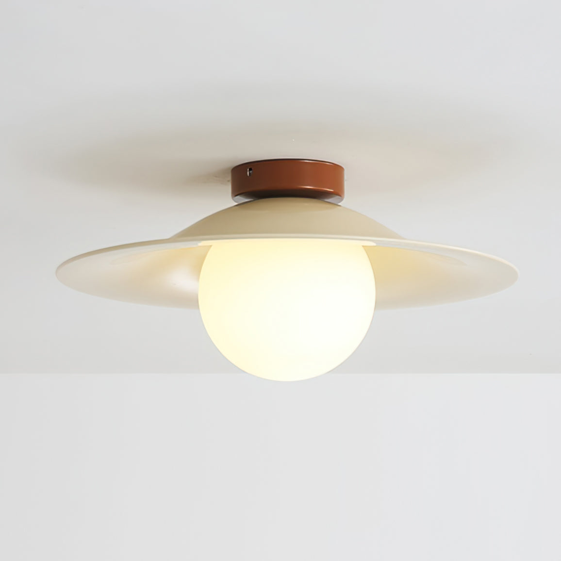 BezelLuxe - Ceiling Lamp with Luxurious Design and Intimate Lighting