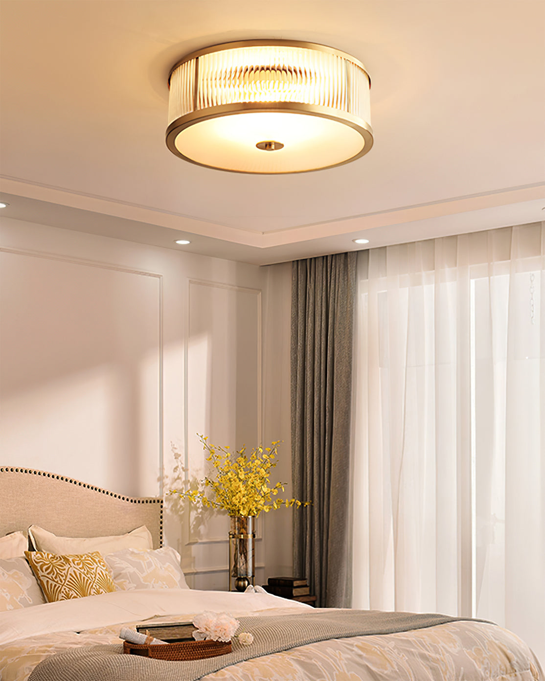 GenevaLuxe - Ceiling Lamp with Classic Style and Intimate Lighting
