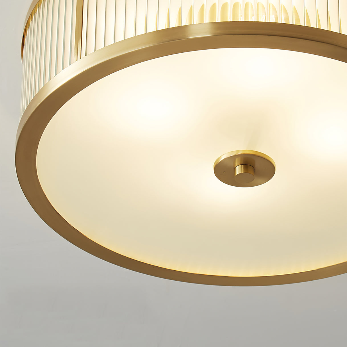 GenevaLuxe - Ceiling Lamp with Classic Style and Intimate Lighting