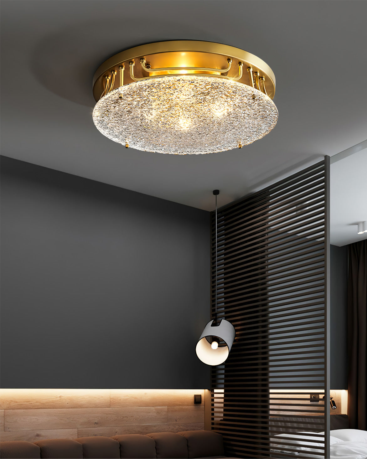 LuxeHolland - Ceiling Light with Minimalist and Atmospheric Design