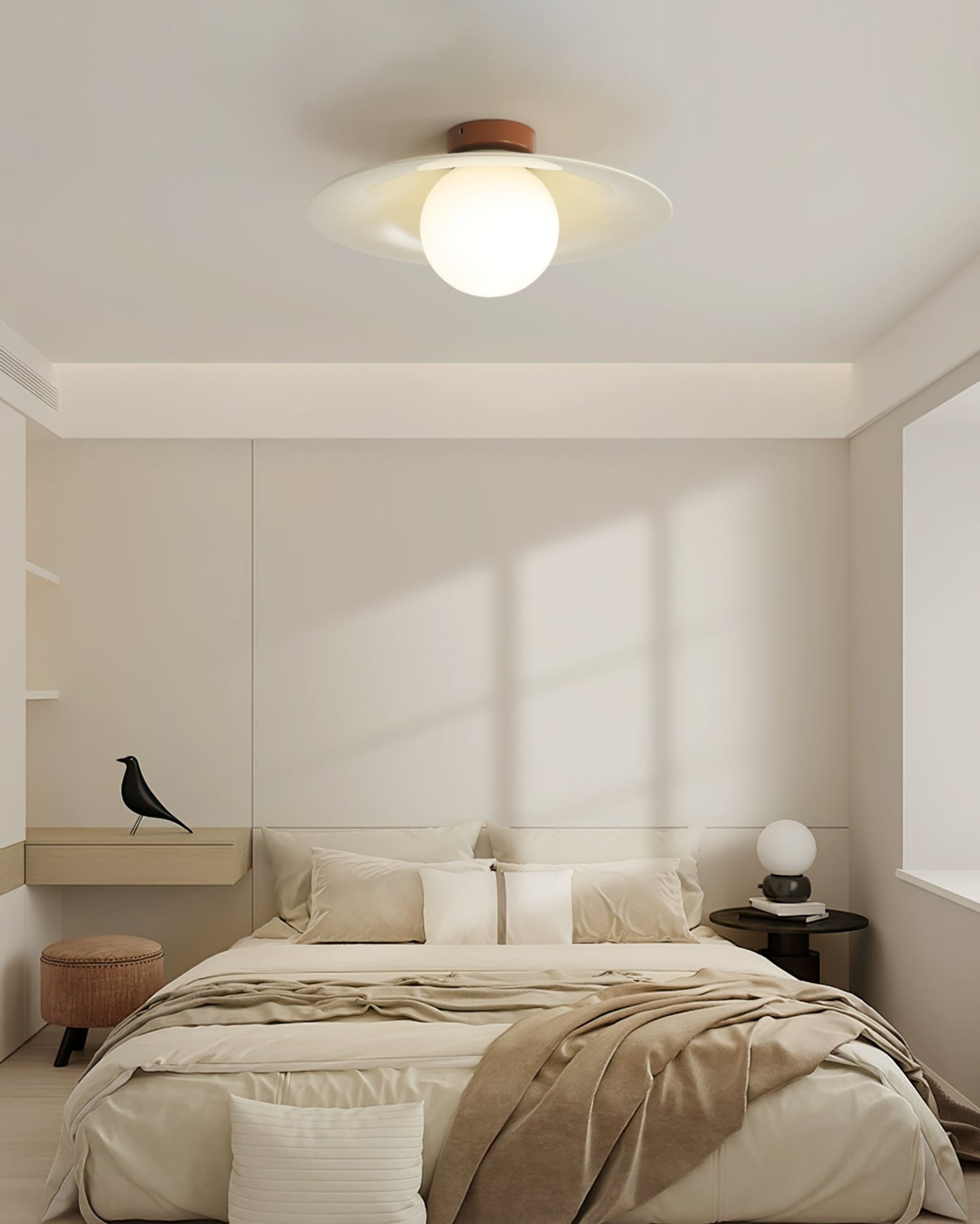 BezelLuxe - Ceiling Lamp with Luxurious Design and Intimate Lighting