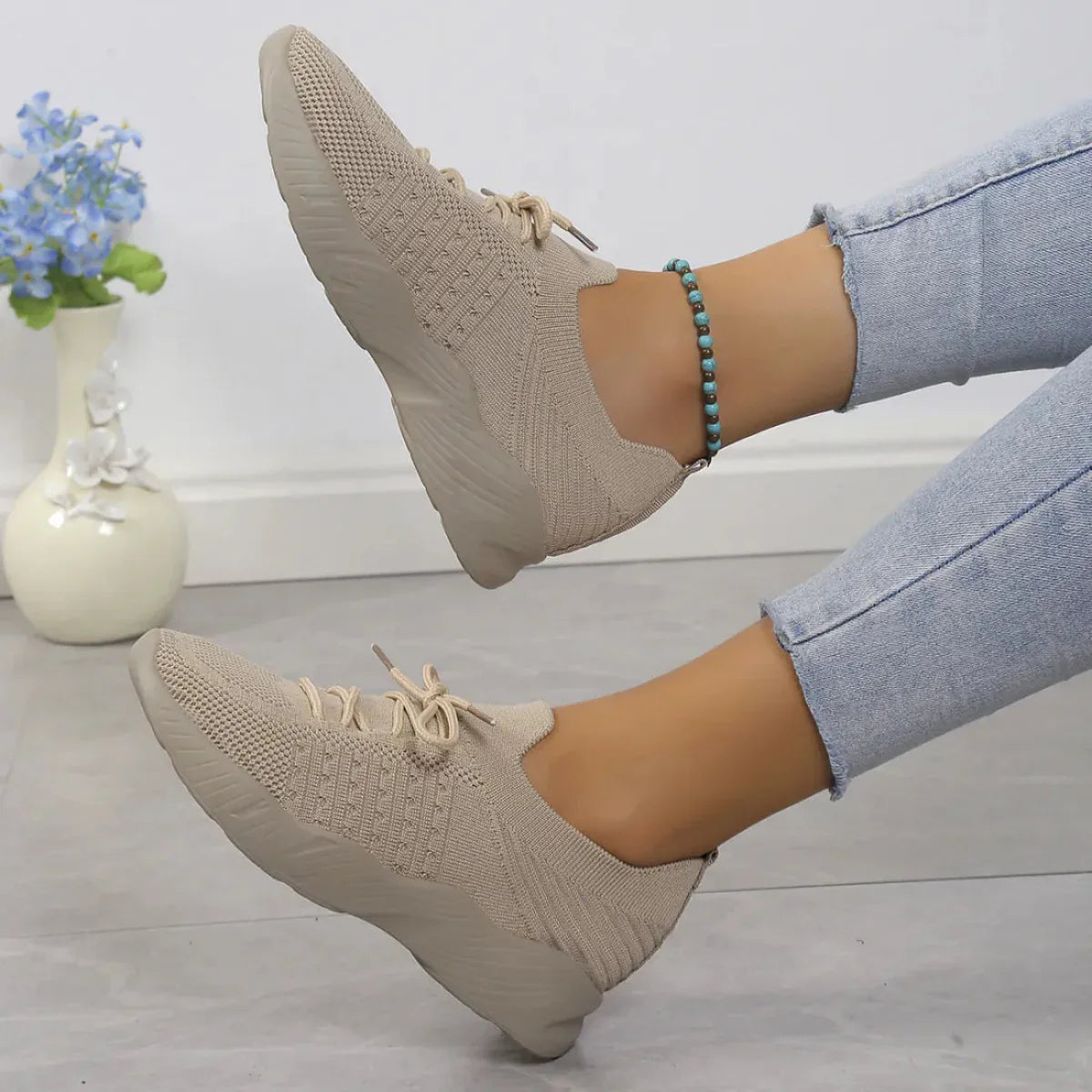Yuna – Åndbare mesh damesneakers med snørebånd og platformsål