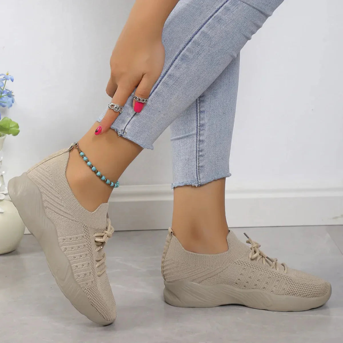 Yuna – Åndbare mesh damesneakers med snørebånd og platformsål