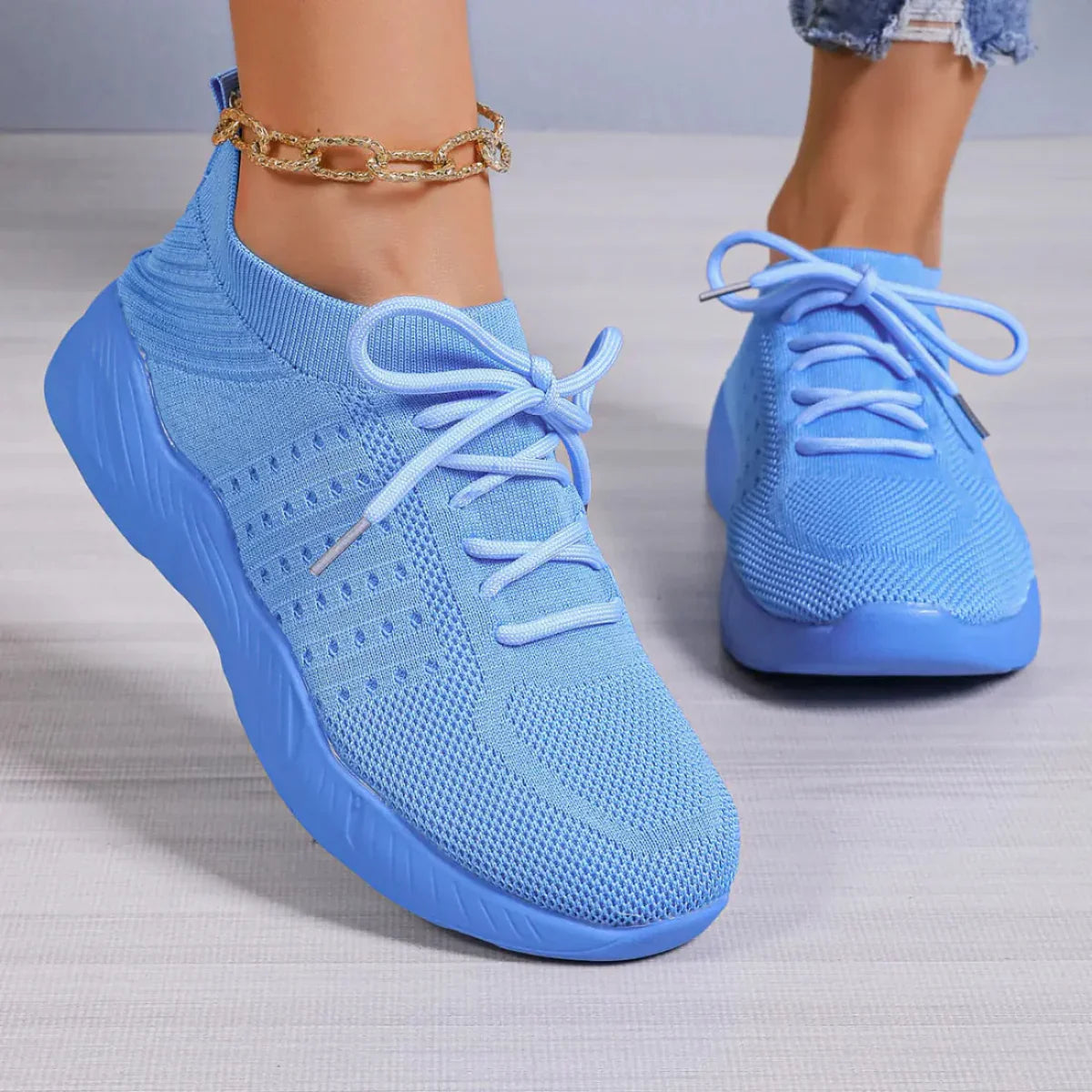 Yuna – Åndbare mesh damesneakers med snørebånd og platformsål