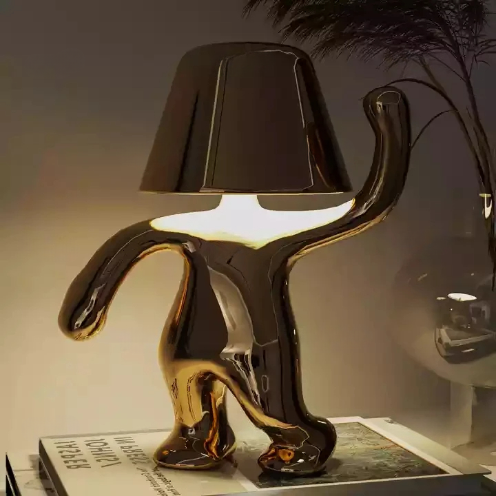 Yumi – Dansende Kunstlampe