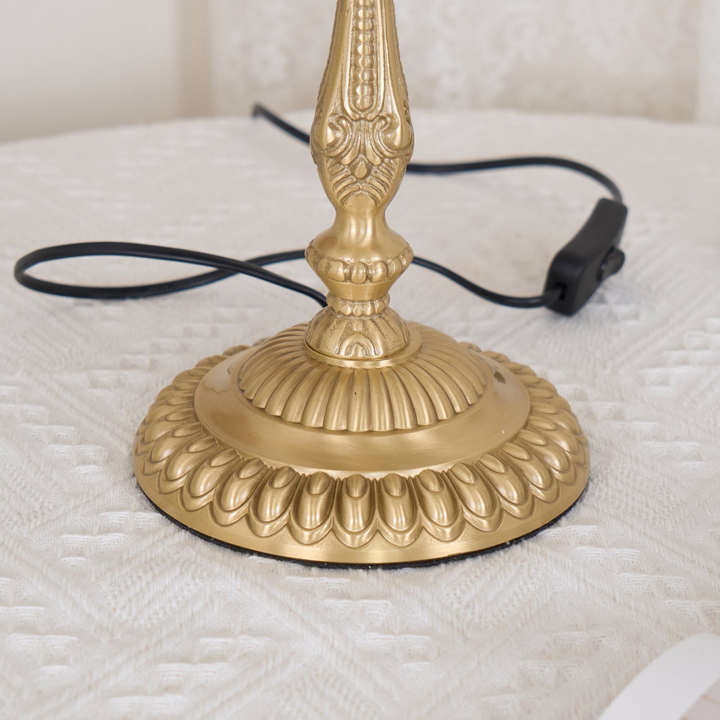 VintageBloom - Lampe de table avec motif floral français et franges