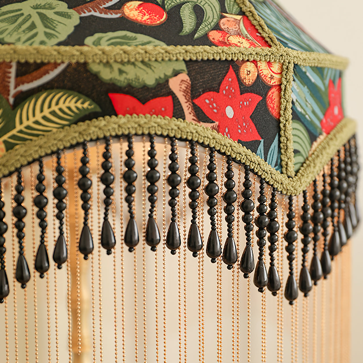 VintageBloom - Lampe de table avec motif floral français et franges