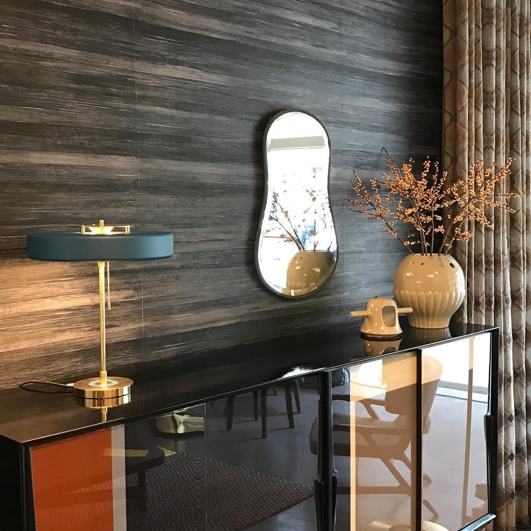 LuxeGlow - Spun Metal Table Lamp with Pull Cord Switch