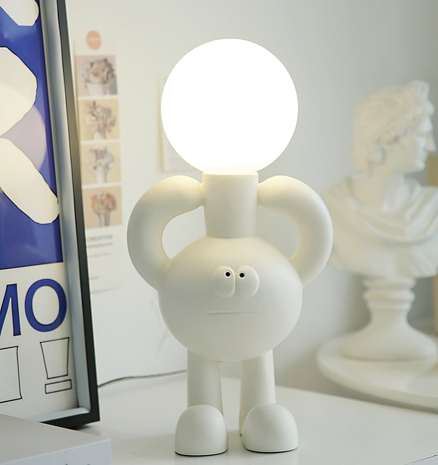 BotLuxe - Lampe de table avec design créatif de robot et lumière agréable