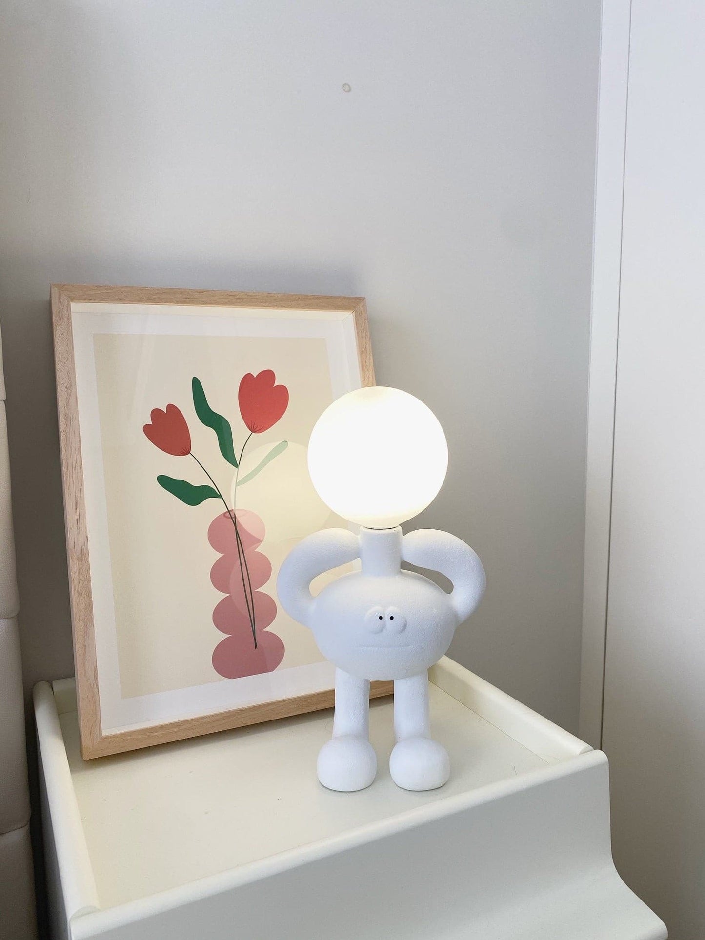 BotLuxe - Lampe de table avec design créatif de robot et lumière agréable