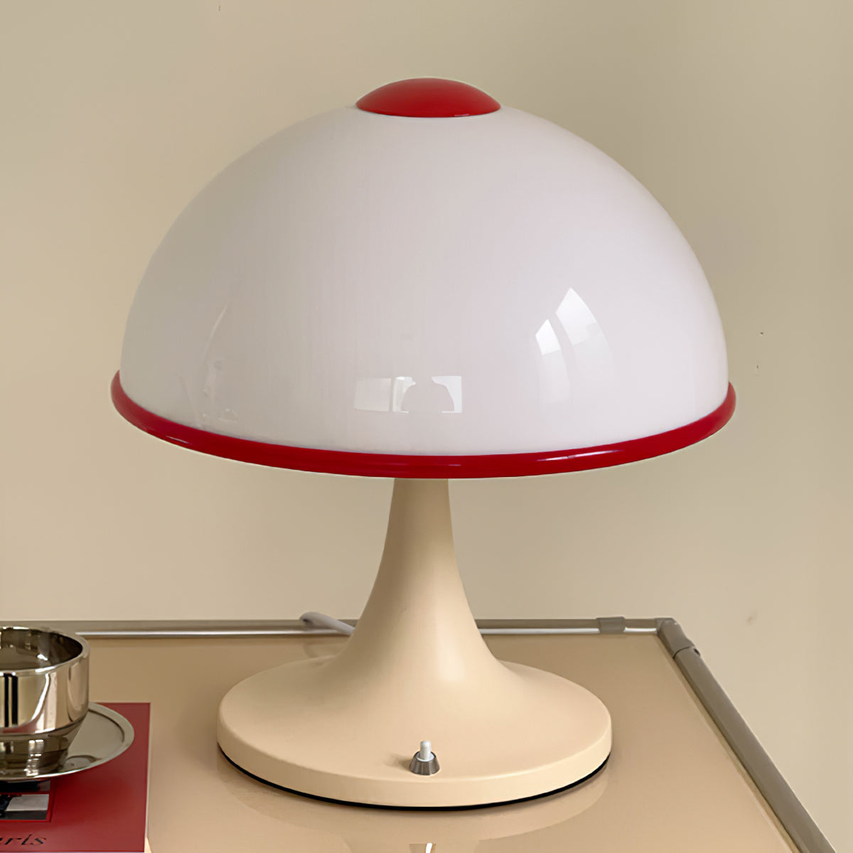 Luxe Mushroom - Bordlampe med elegant fod og blød lysdiffusion