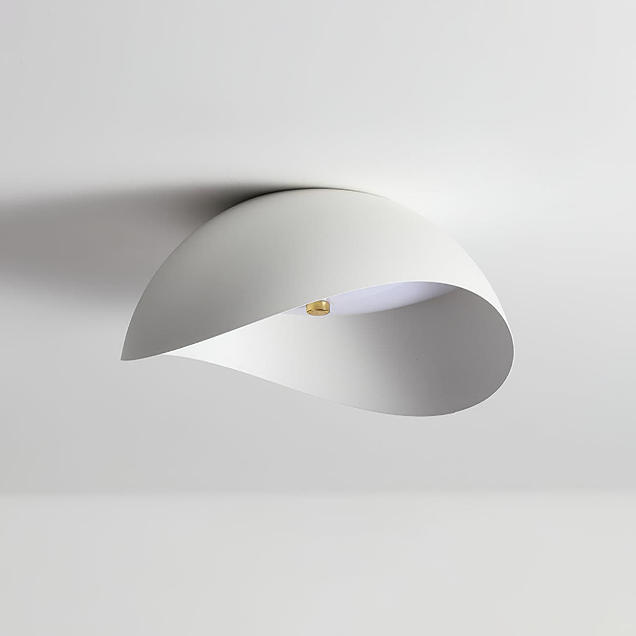 HaloLuxe - Elegant LED taklampe med tidløs sirkulær design