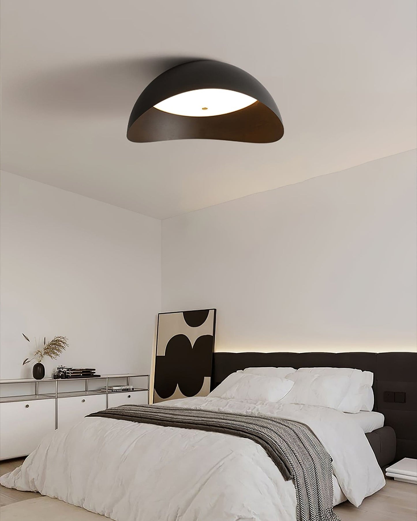 HaloLuxe - Elegant LED taklampe med tidløs sirkulær design