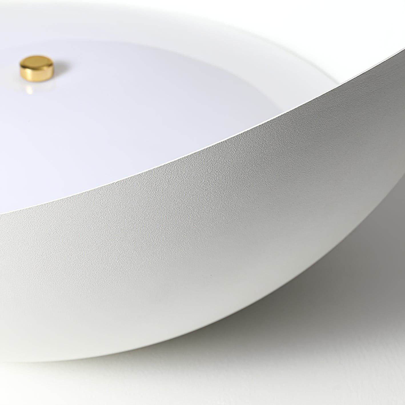 HaloLuxe - Elegant LED taklampe med tidløs sirkulær design