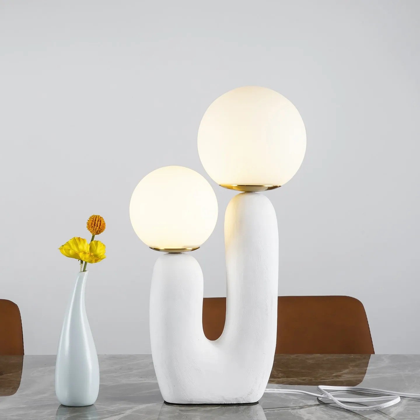 EcoLuxe - Moderne glas- og harpiksbordlampe