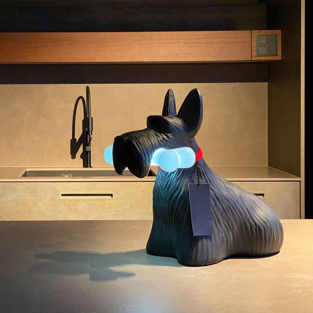FidoGlow - Bedårende Scottie Hund Bordlampe