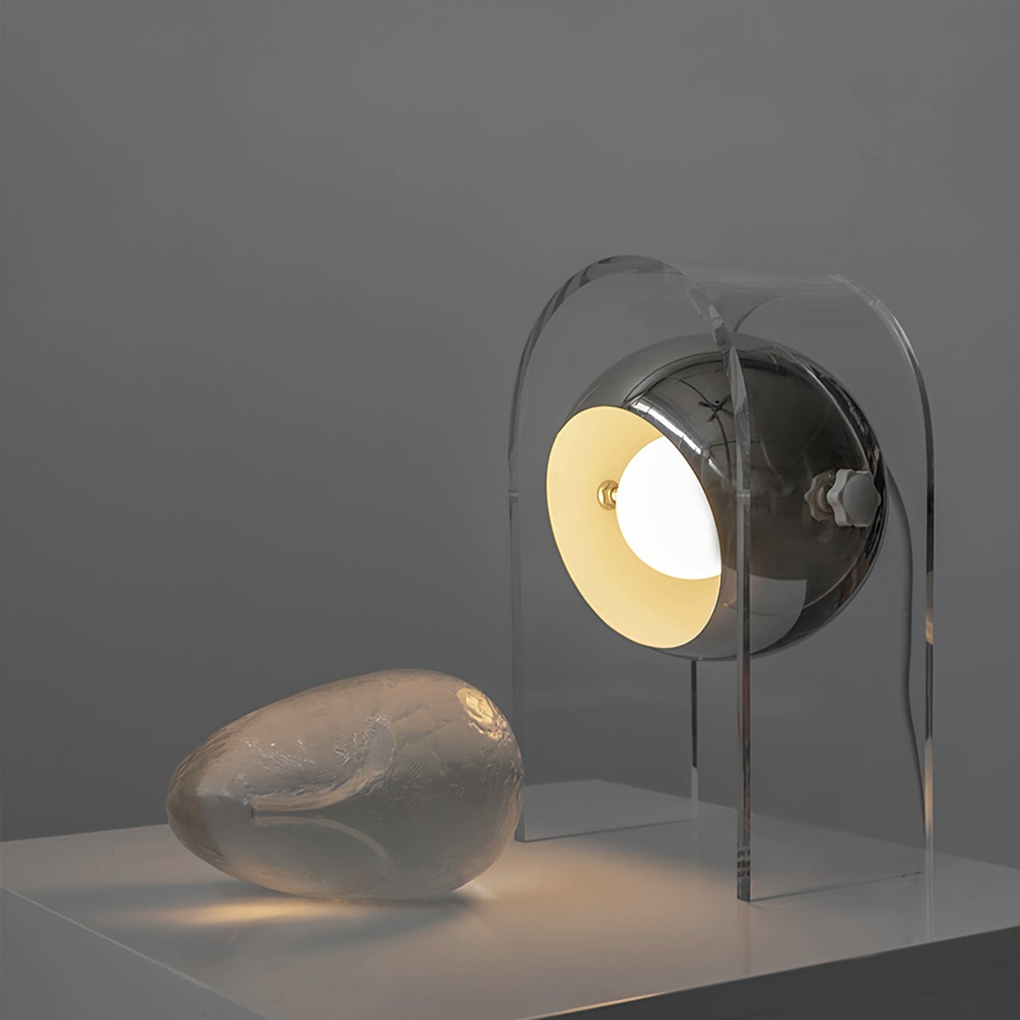 InstaGloed - Table Lamp with Touch Sensor and Elegant Finish