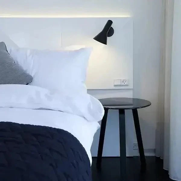 PureGlow - Simple Table Lamp