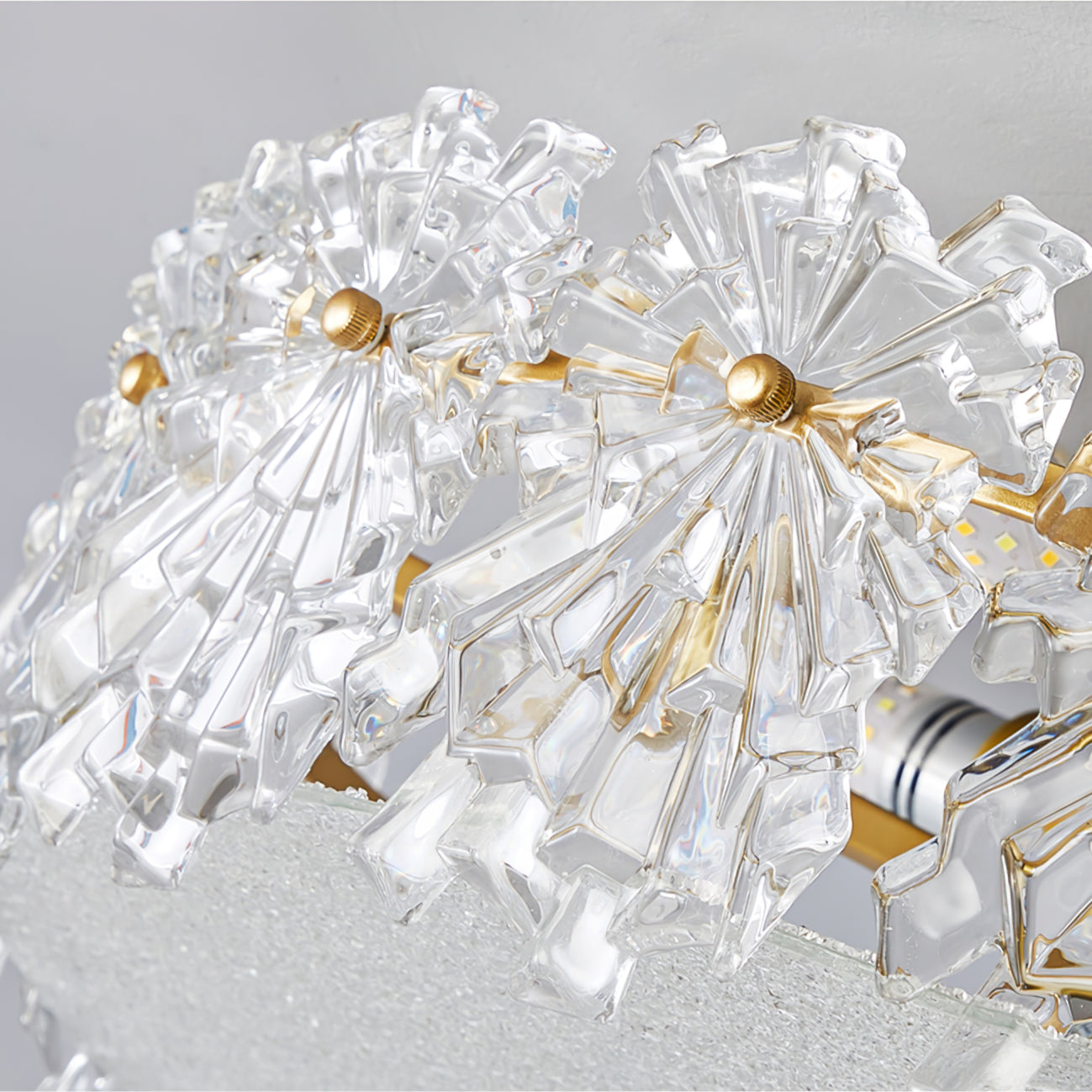 Snefnug Lys - Loftlampe med Elegante Snefnug Designs