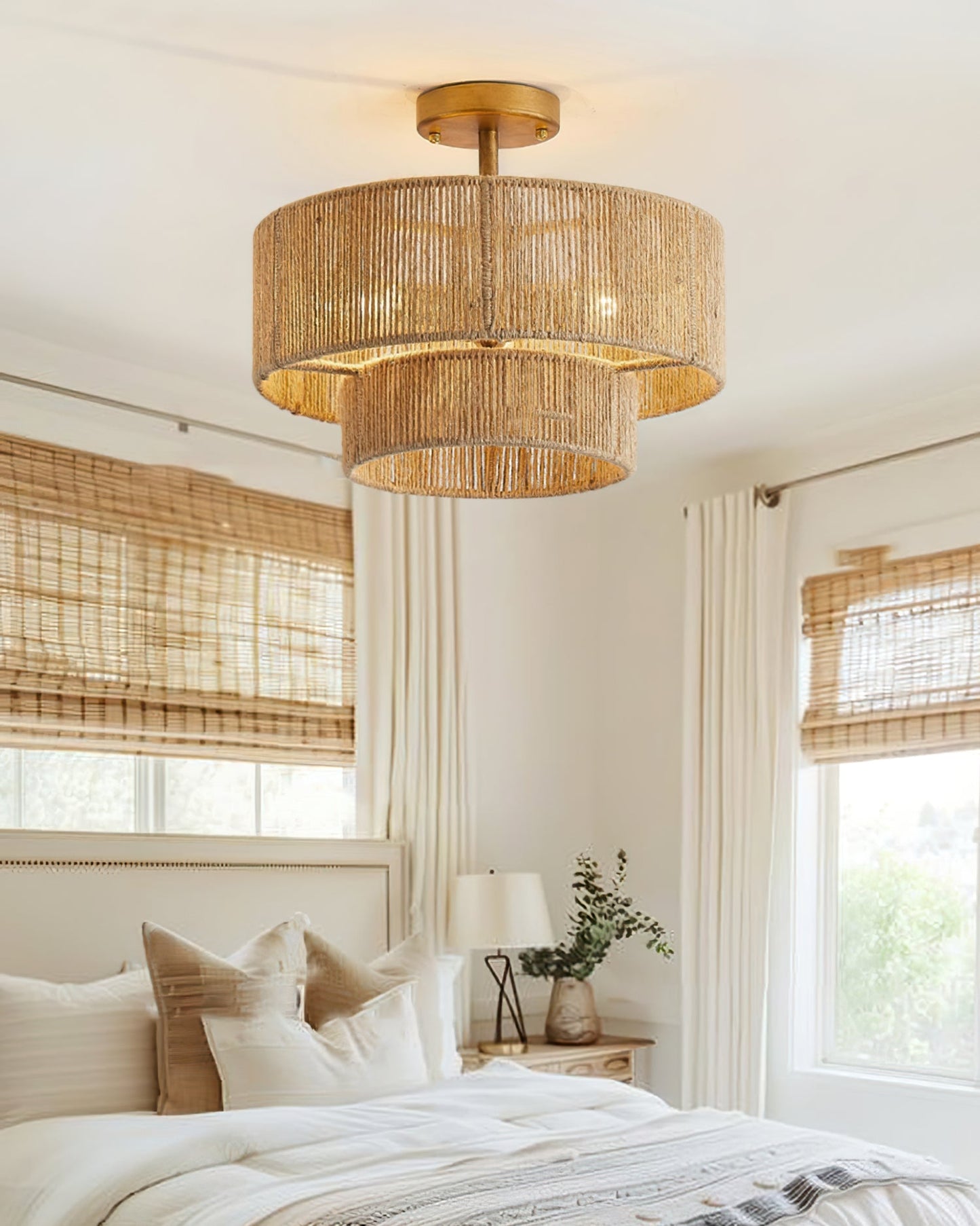 LuxeSolmaz - Ceiling Light with Subtle Finish and Luxurious Lighting