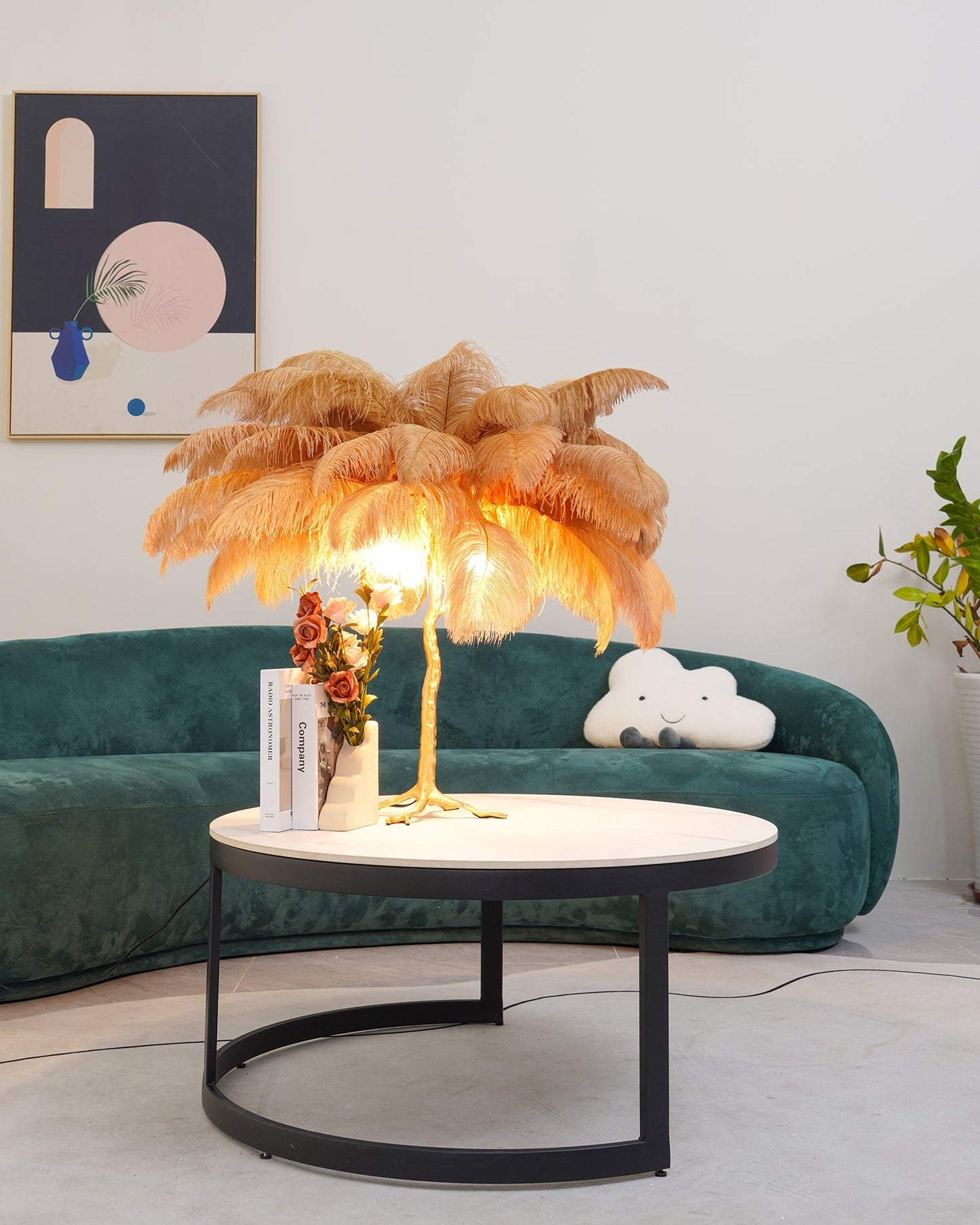 PlumeAura - Table Lamp with Golden Ostrich Feathers
