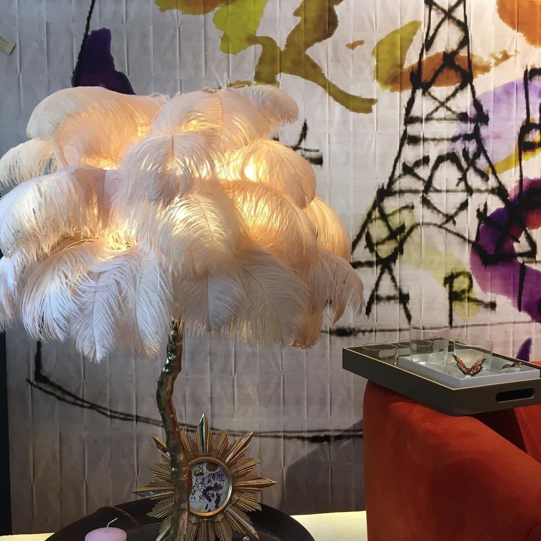 PlumeAura - Table Lamp with Golden Ostrich Feathers
