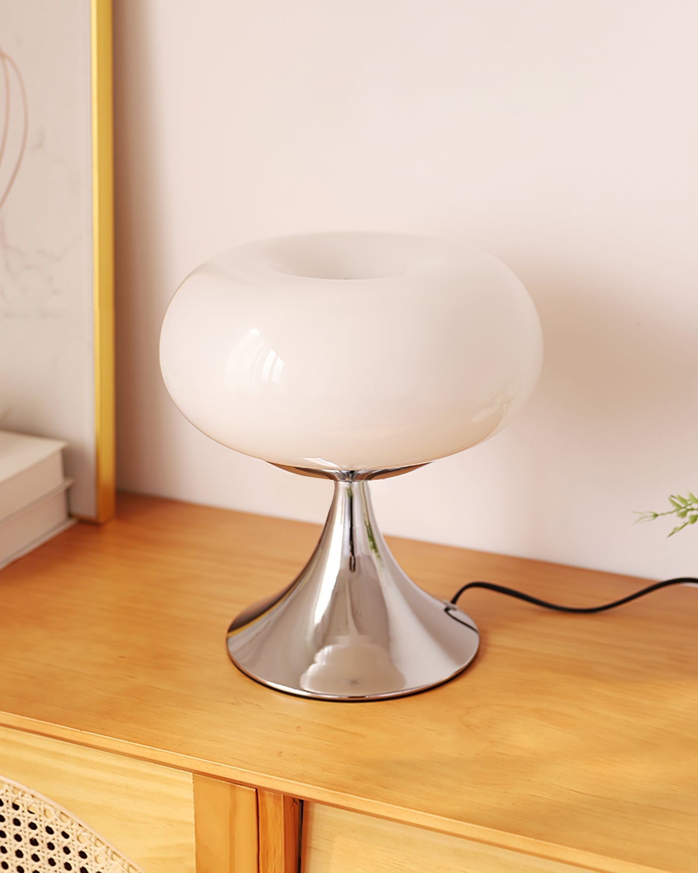LolliGlow - Farverig glas- og metallampe til bord