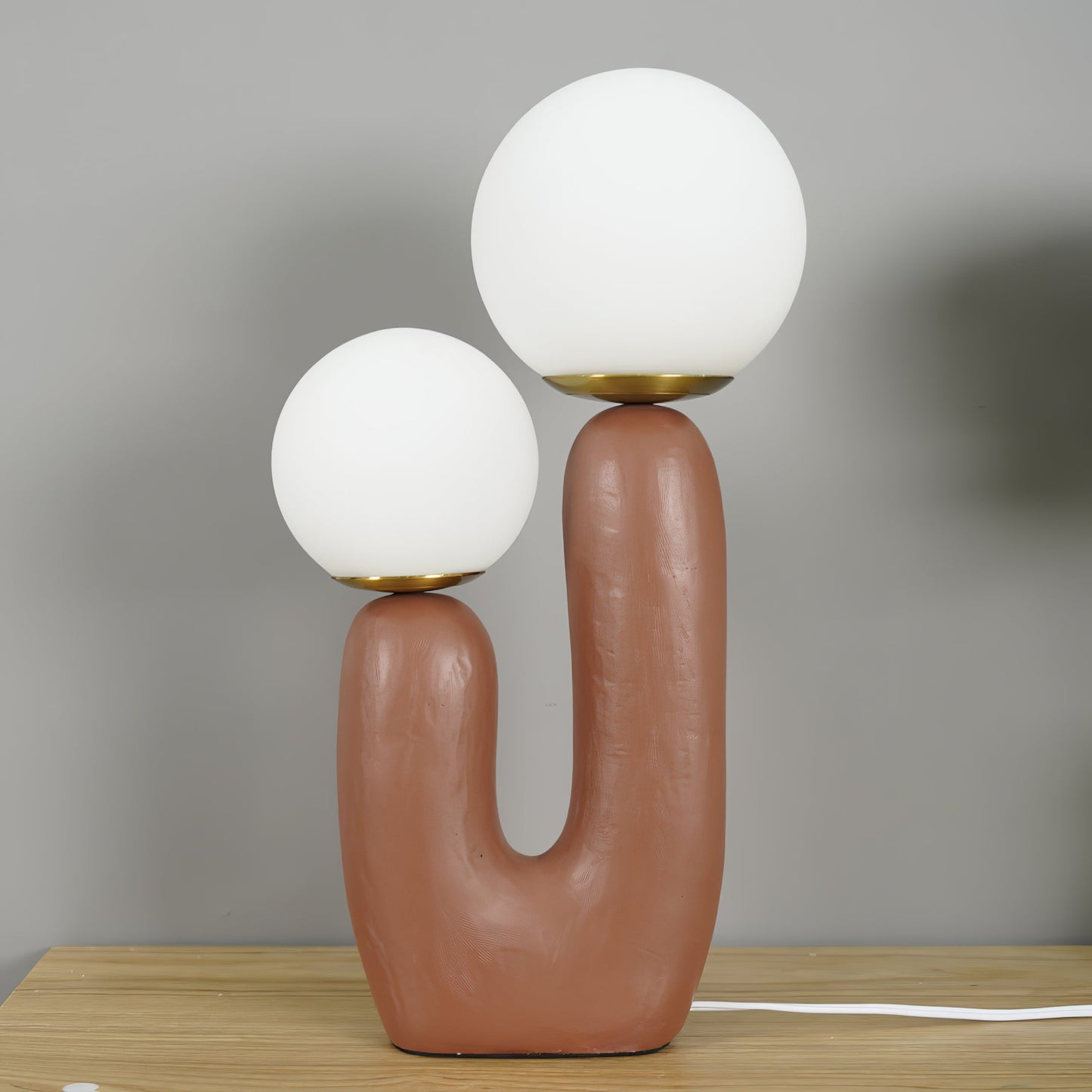 EcoLuxe - Moderne glas- og harpiksbordlampe