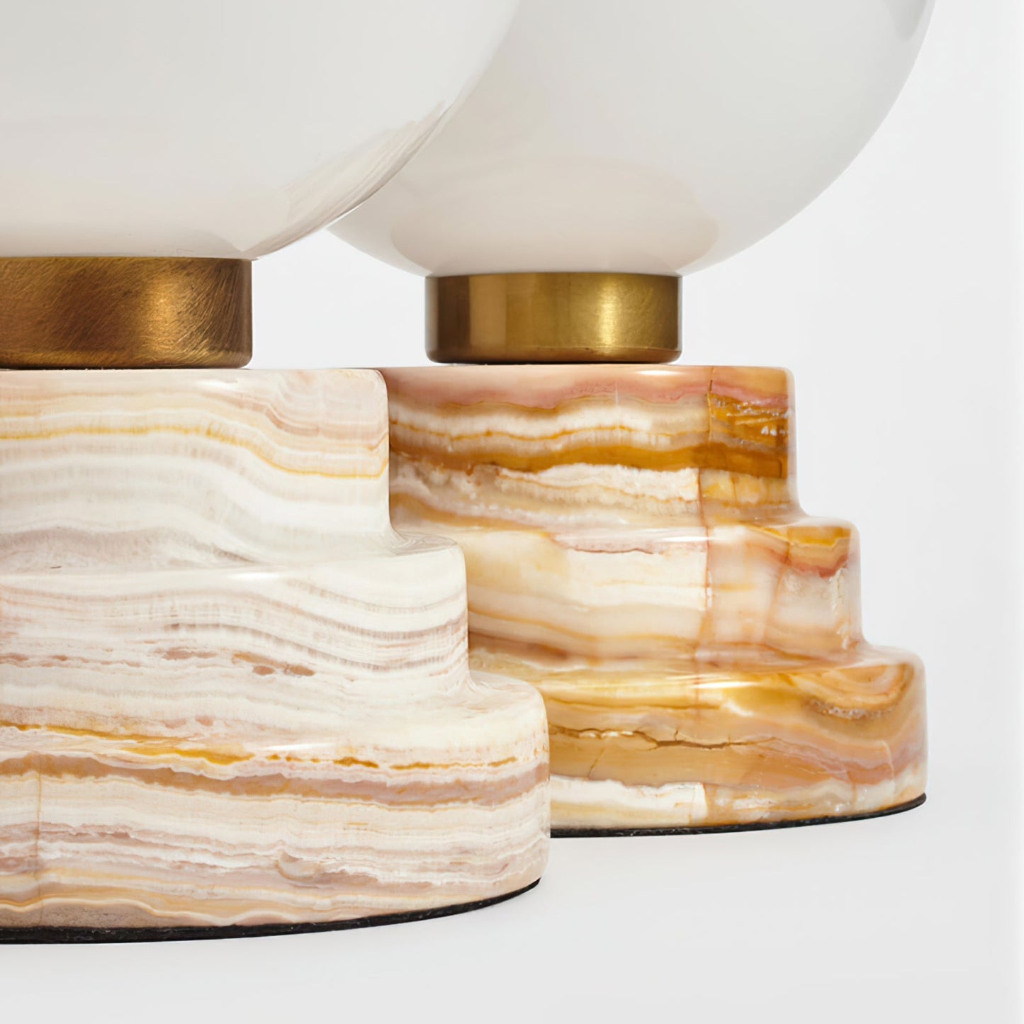 LakevilleAura - Table Lamp